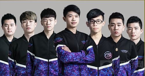 在采访中所 在采访中所