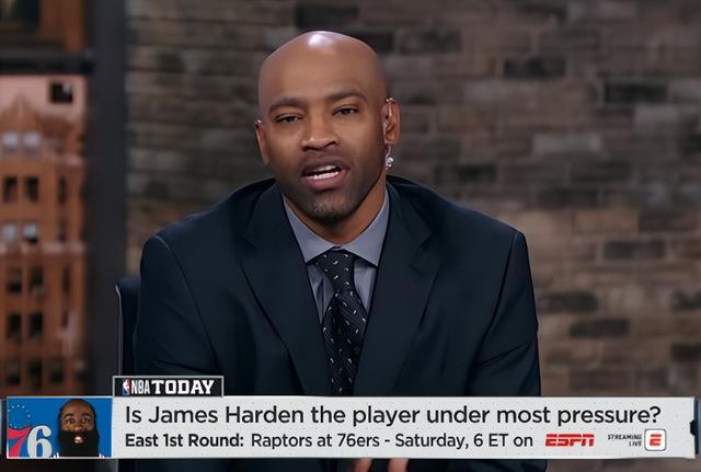 突破传球 突破传球