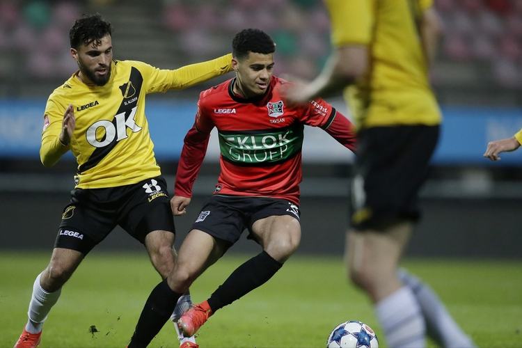 显著高于姆 显著高于姆